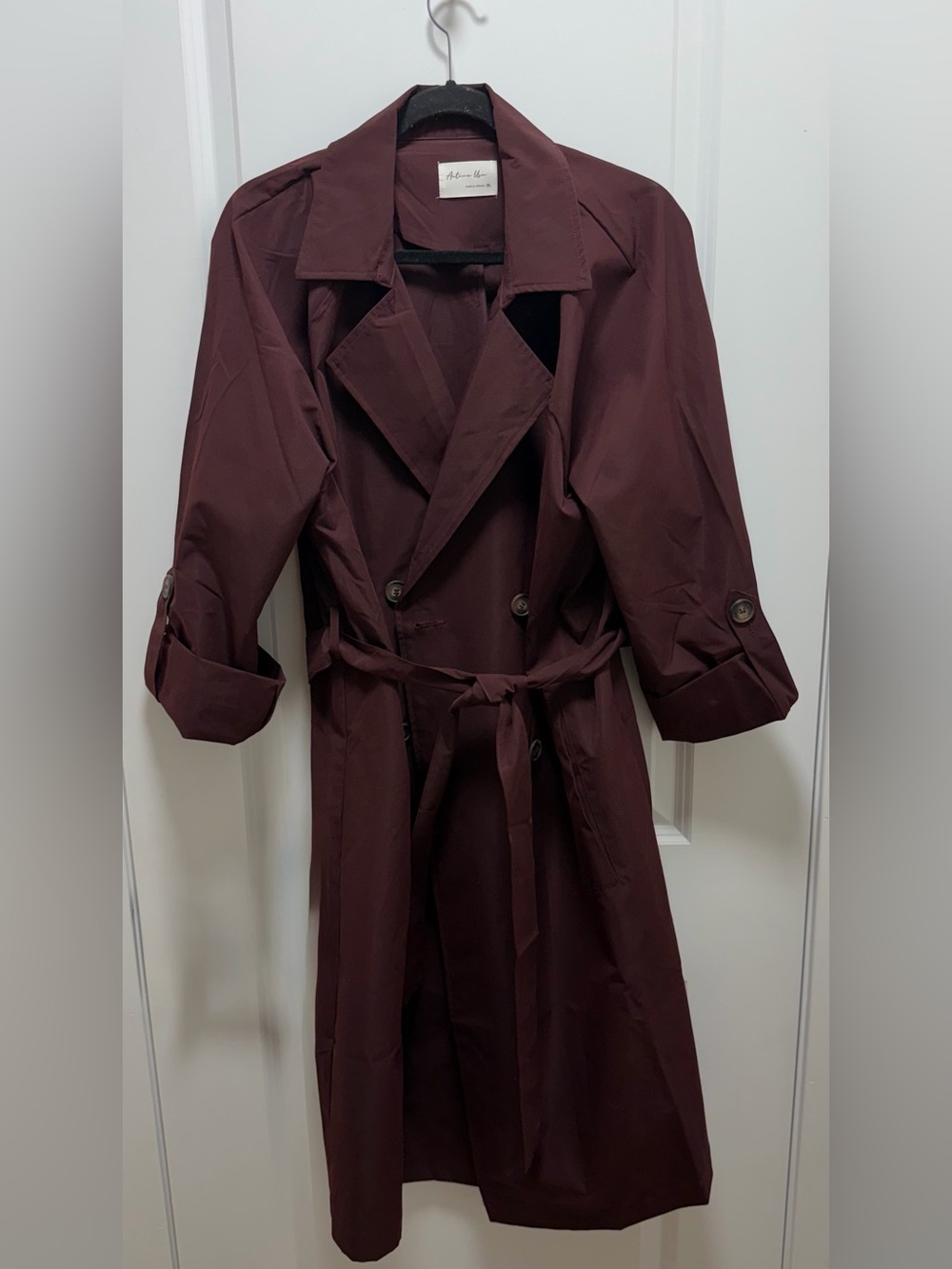 Active USA Wine Trench Coat with Tie Belt